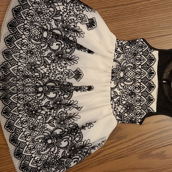 Size 5 children's place dress - Picture 1 of 4